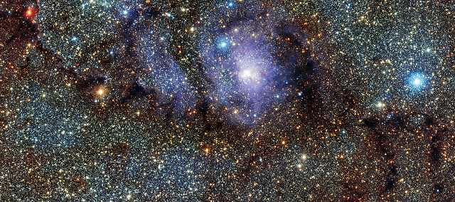 Messier 8 (5000 ışık yılı uzaklıkta)